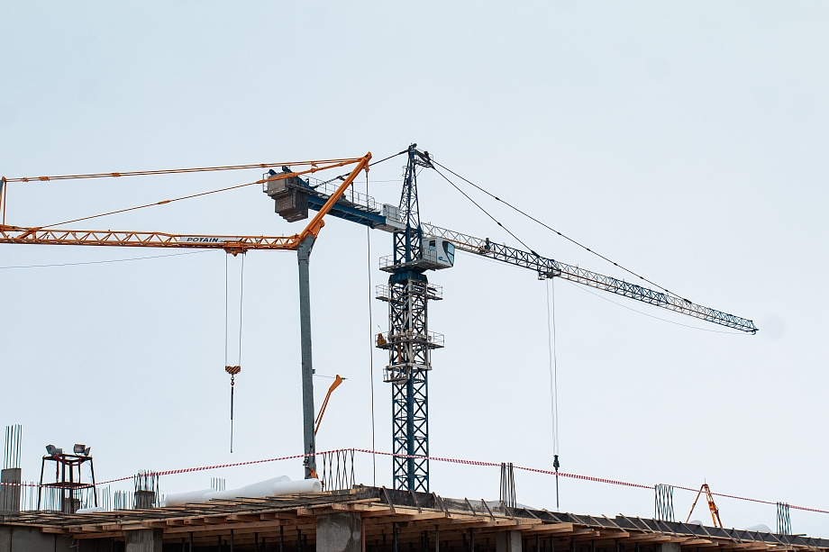 «Есть ли такие коттеджные поселки, которые реализовывали проекты на 100 домов и построили хотя бы одну школу?» «Есть ли такие коттеджные поселки, которые реализовывали проекты на 100 домов и построили хотя бы одну школу?»