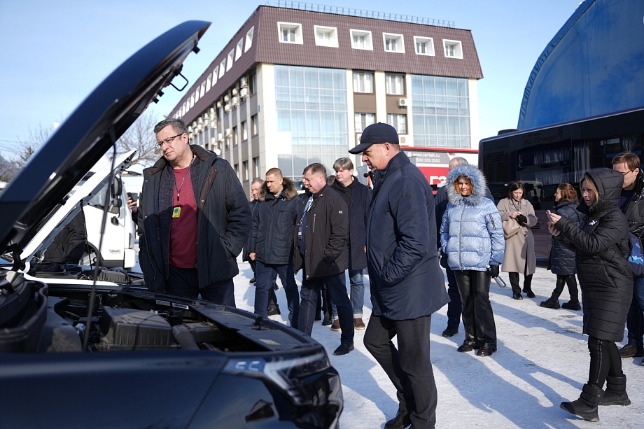 «РариТЭК» показал транспорт будущего: газомоторные автомобили «Лотос» и легковые газомоторные автомобили «Москвич»