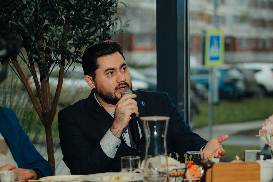 Кран для «Тукая» и поддержка резидентов: итоги бизнес-завтрака Клуба инвесторов