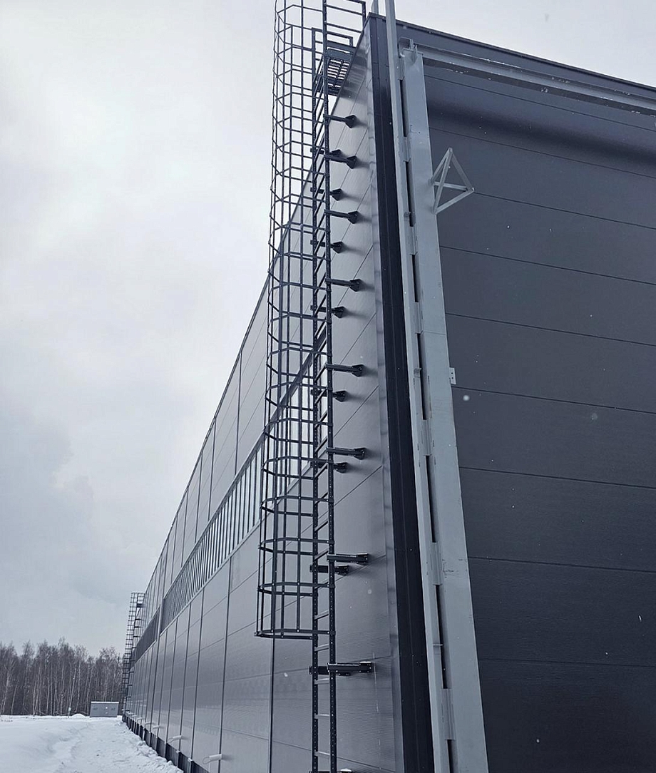 «Руф Арт Групп»: лидер рынка элементов безопасности кровли и фасадов