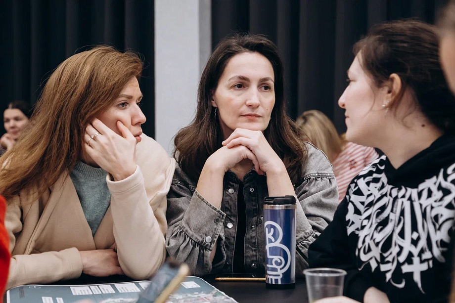 «То, что мы видим со зданием мэрии… Я считаю, что его хоронят живьем в композитном гробу»