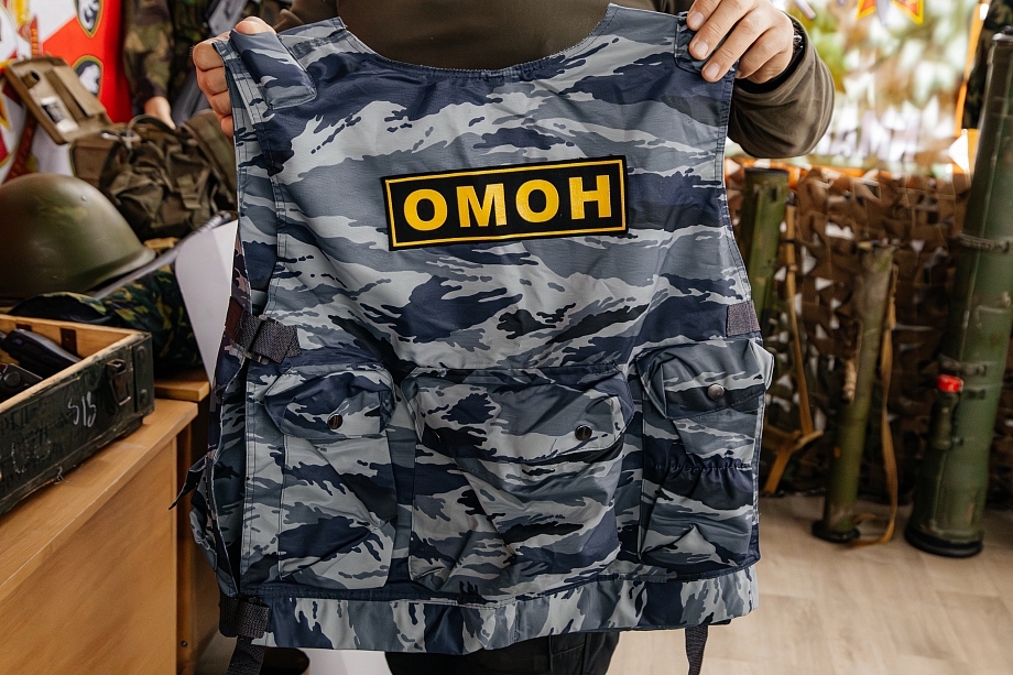 «К краповому берету могут прикасаться лишь те, кто имеет право его носить…и родственники погибшего» «К краповому берету могут прикасаться лишь те, кто имеет право его носить…и родственники погибшего»