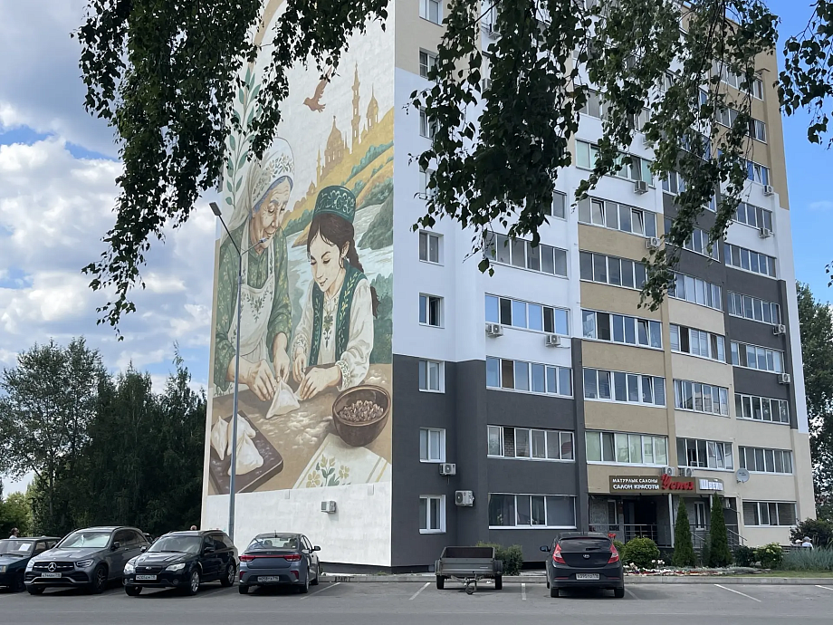 Художник предлагает украсить пустые зоны Челнов городскими символами