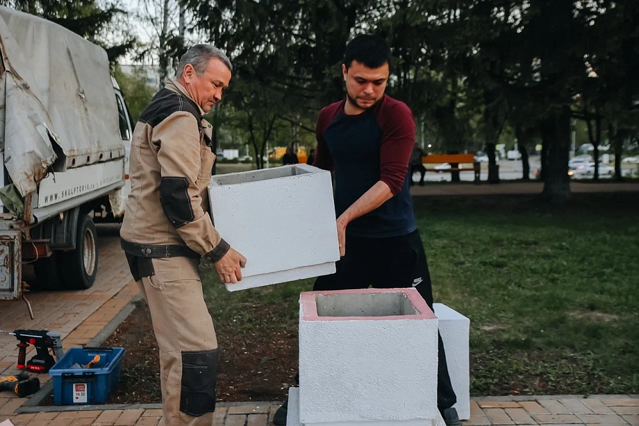 Фото: каким получился бюст Героя России Сергея Чебнева