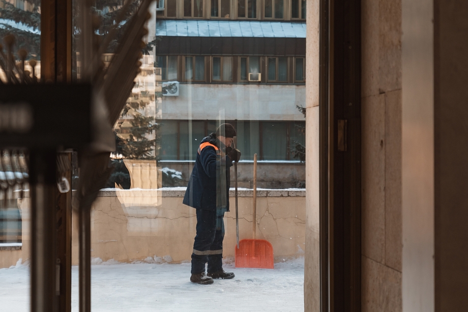 «Конечно, ситуация настораживает – а туда ли направляются деньги? Вопрос долгов проработаем с новым руководством»