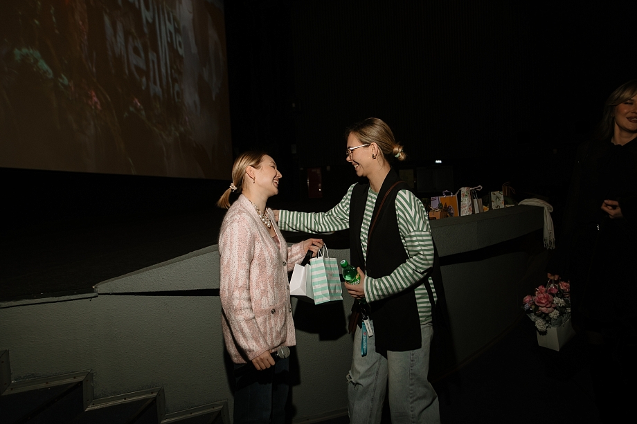 Дарина о показе «Аватара»: «Бизнес в напряжении, а кино - это терапия»