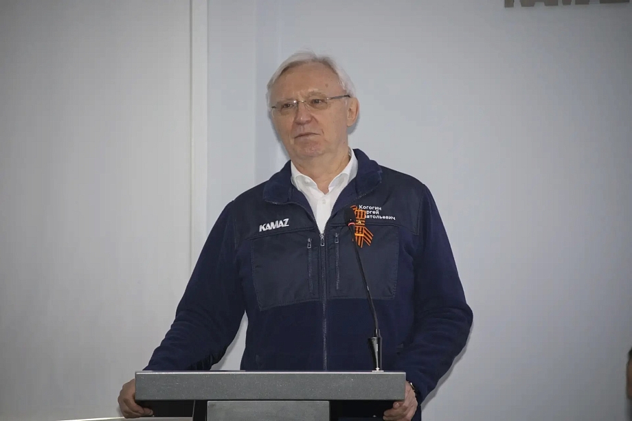 «КАМАЗ» показал технику, разработанную для лесозаготовок взамен импортной