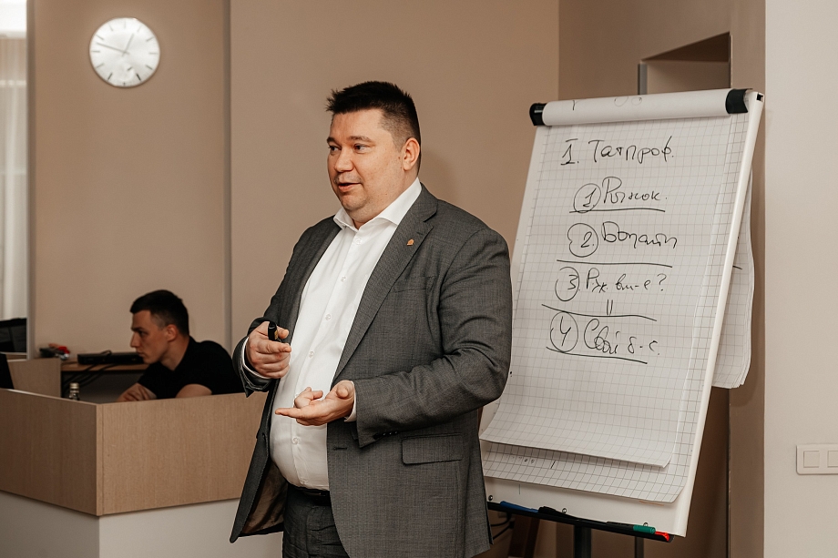 От менеджера до магната: бизнес-интенсив в Челнах открывает путь к собственному делу
