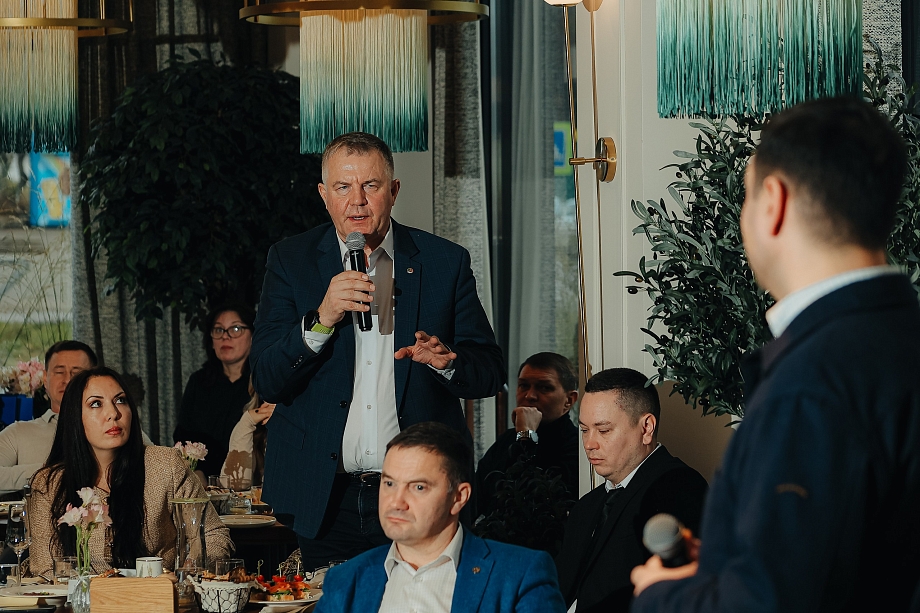 Кран для «Тукая» и санзоны: итоги бизнес-завтрака Клуба инвесторов