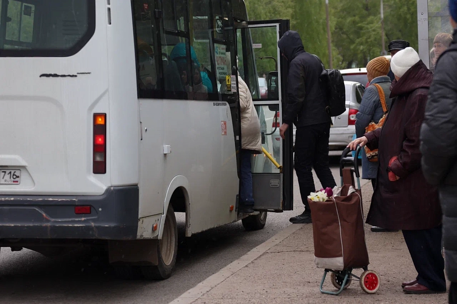 Фото: транспортные компании в холода не останавливают перевозку садоводов