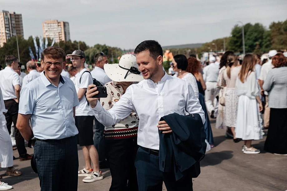 «Вы опытный депутат. Пожалуйста, эти вопросы поднимайте. Активизировать надо»