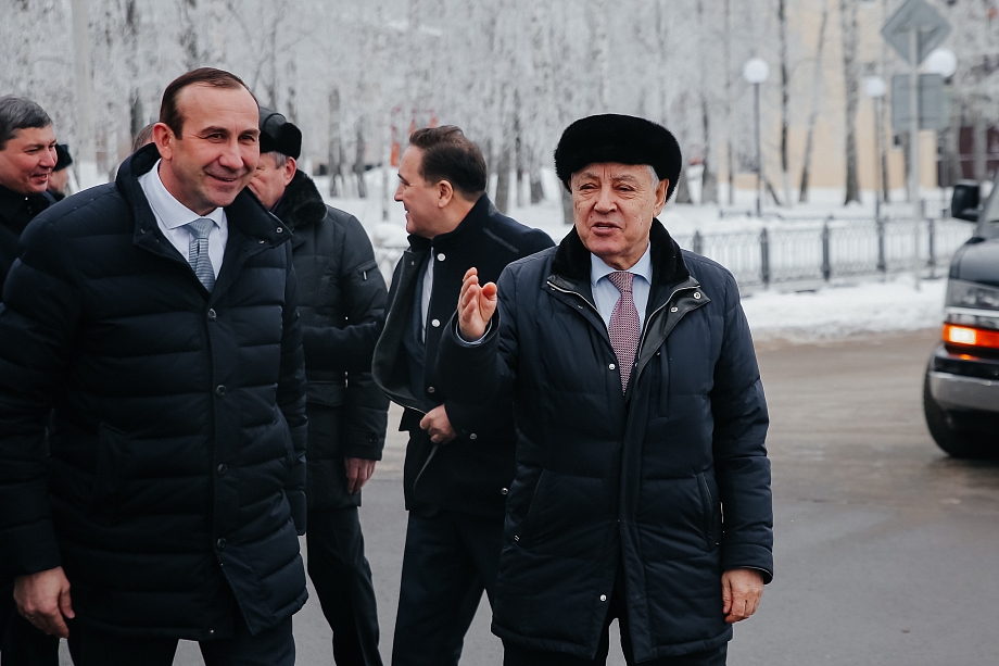 «Человек‑эпоха», «патриарх политики» – как Мухаметшина провожают с поста