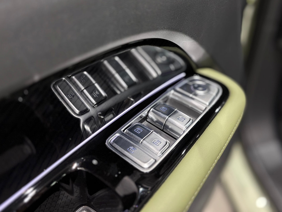 Красное Знамя премиума: почему HONGQI заставляет пересмотреть представления о люксе