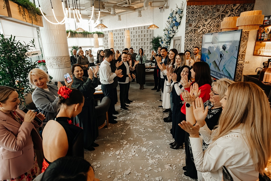 Гараев на бизнес-завтраке Дариной: «Ужаться и забыть про сверхприбыль»