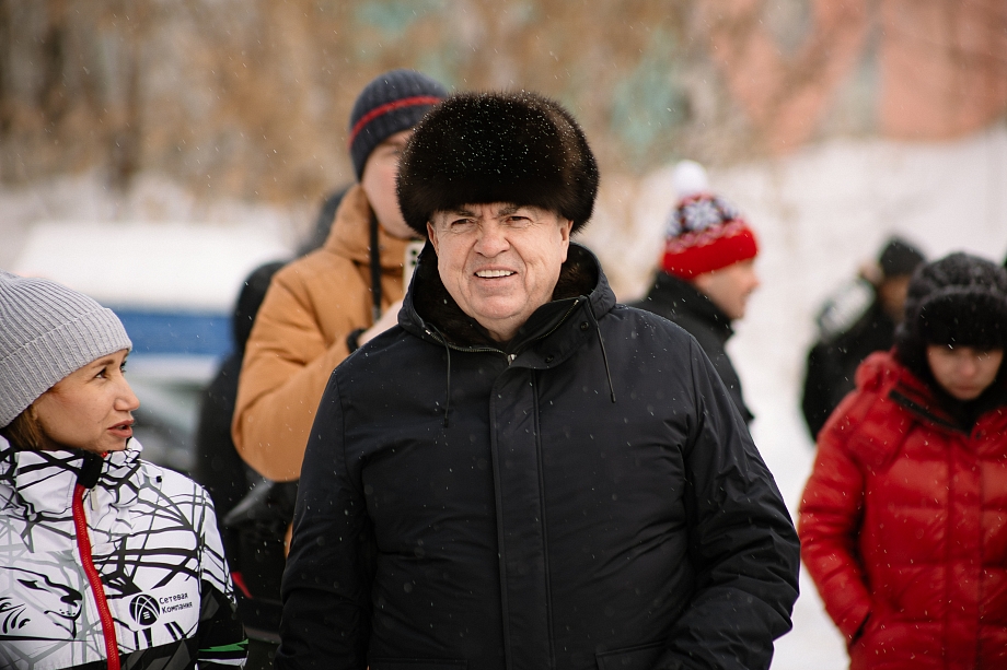 Олег Коробченко окунулся в иордань на Мелекеске в Челнах (фото)