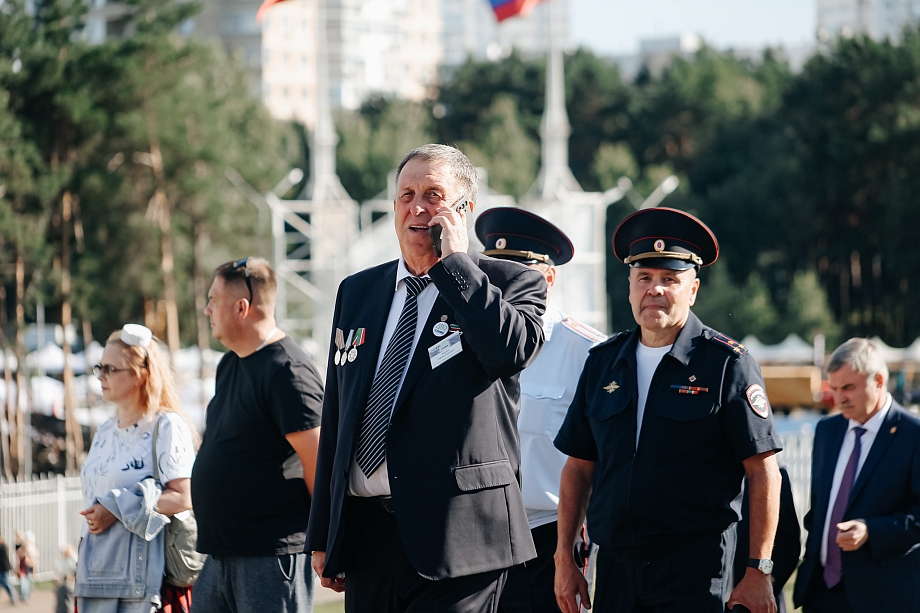 «Это мой город! Челны имеют право на такую любовь. Есть такой диагноз - челнинец. Я тоже этим болею»