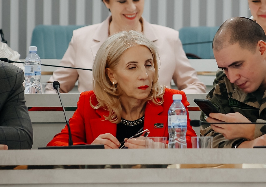 «Я ответил на вопрос, который тебе задавали? Все, что полегче – я отвечу. Что труднее – давай ты» 