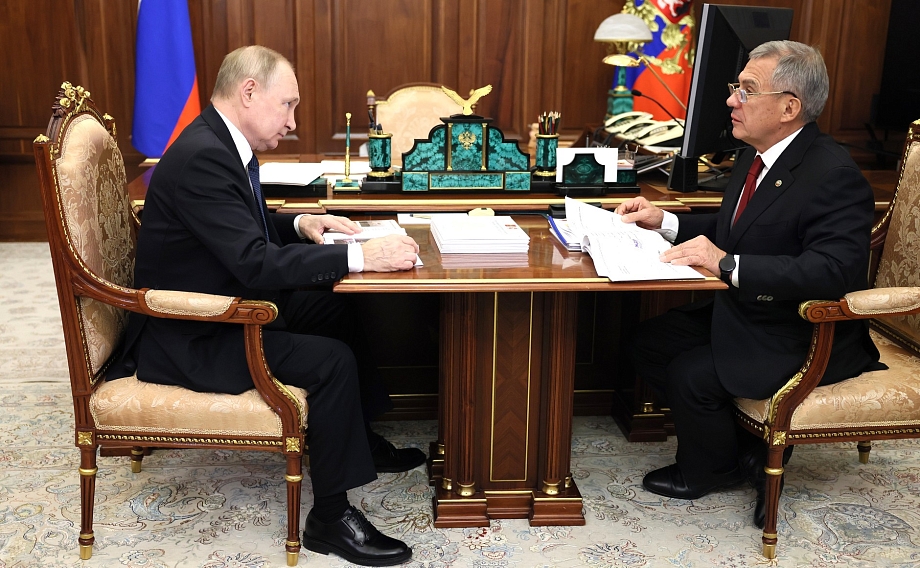 Минниханов рассказал Путину про камазовский К5 и Haier