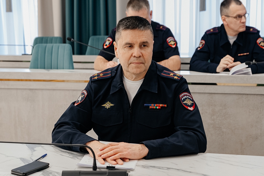 «Ставить на одну чашу весов продажу питбайков и жизни детей, которые погибают, нельзя. Да плевать на эти продажи!» «Ставить на одну чашу весов продажу питбайков и жизни детей, которые погибают, нельзя. Да плевать на эти продажи!»