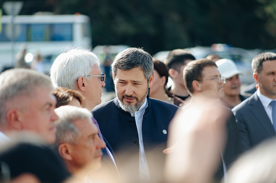 «Это мой город! Челны имеют право на такую любовь. Есть такой диагноз - челнинец. Я тоже этим болею»