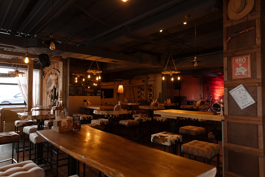 «Дикий Гарри»: теперь не только бар, но и территория юмора