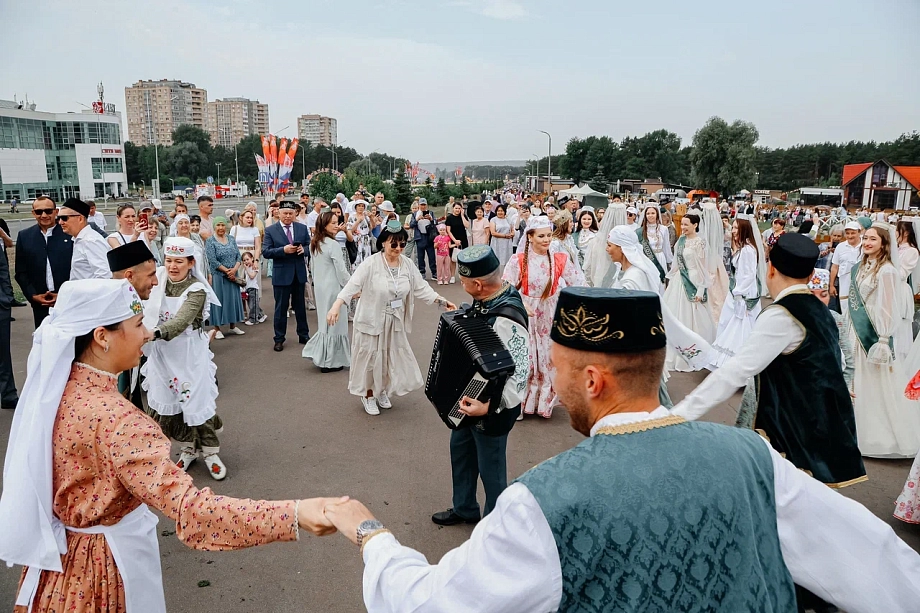 Фото: как встречали ВИП-гостей на Сабантуе в Челнах