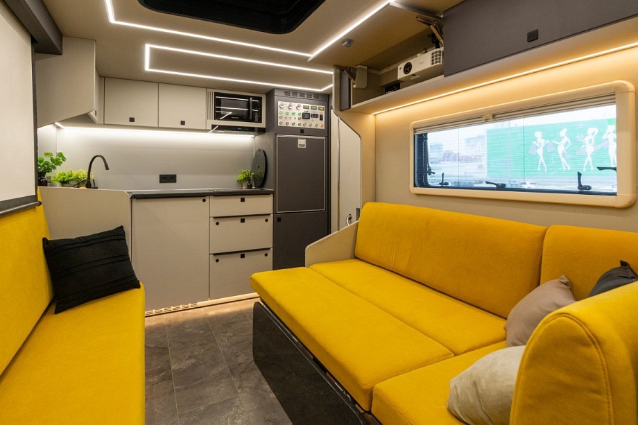 На базе КАМАЗа создали еще один автодом – вездеход 