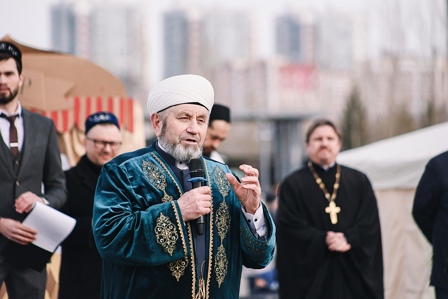 «У нас веры разные, но суть одна. Мы точно так же сейчас постимся и точно так же будем радоваться» «У нас веры разные, но суть одна. Мы точно так же сейчас постимся и точно так же будем радоваться»