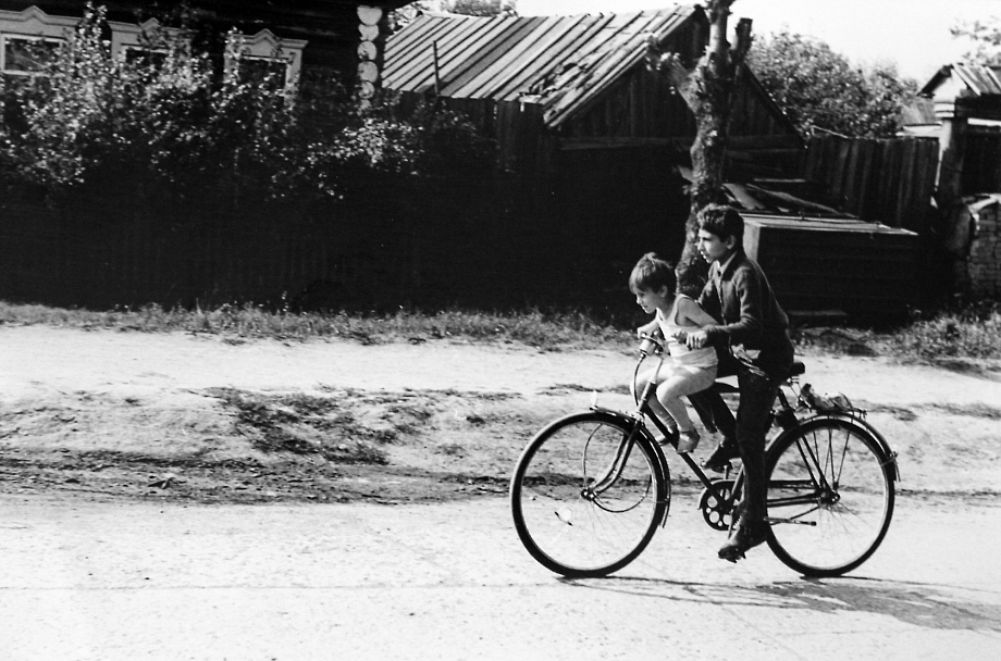 Фотоархив Николая Туганова: советские дети Закамья и лето