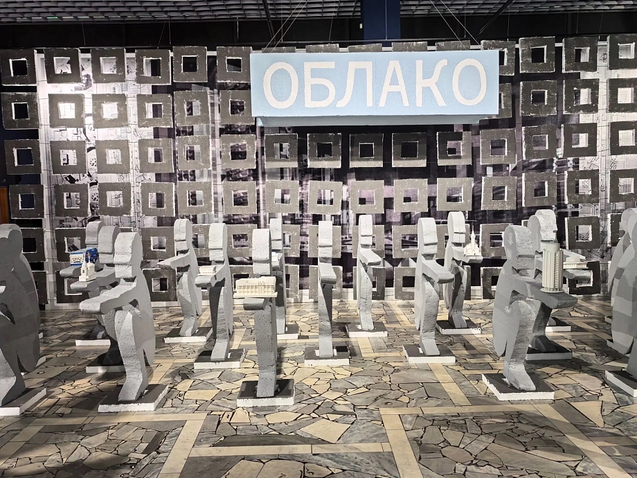 Звуки, запахи и битое зеркало – к 400-летию Челнов открыли мультисенсорную выставку