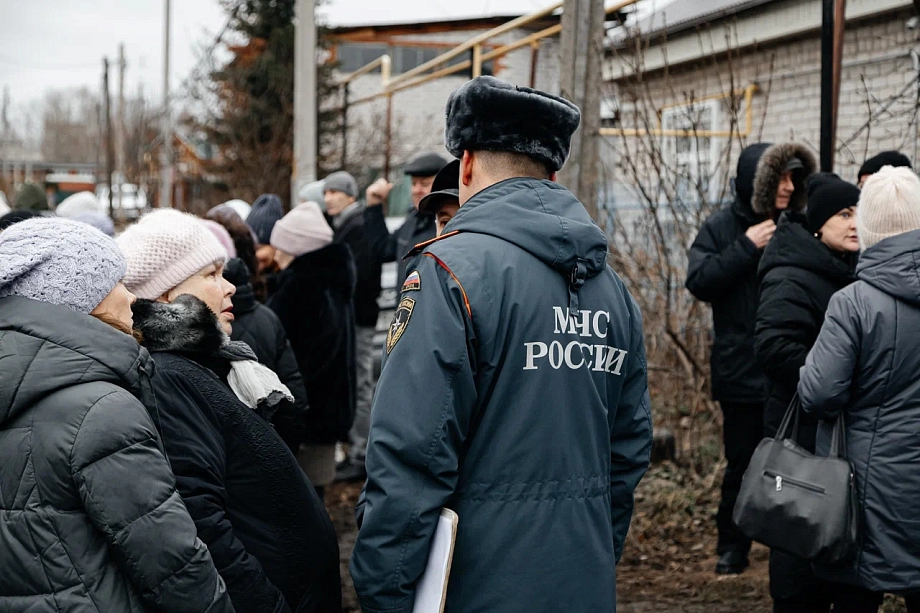 Противники Козловой вышли на улицу, чтобы показать властям ее «общежитие»