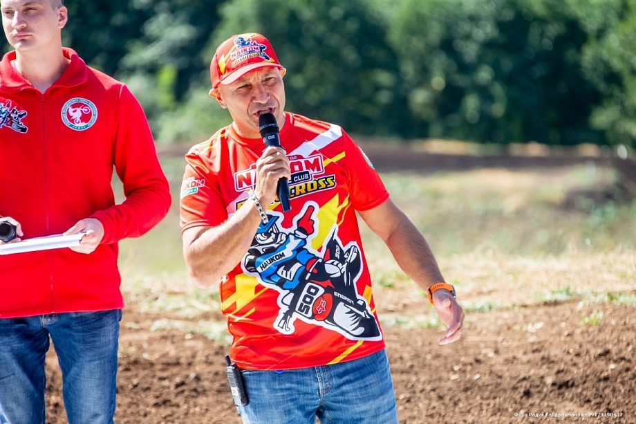 «Ставить на одну чашу весов продажу питбайков и жизни детей, которые погибают, нельзя. Да плевать на эти продажи!» «Ставить на одну чашу весов продажу питбайков и жизни детей, которые погибают, нельзя. Да плевать на эти продажи!»