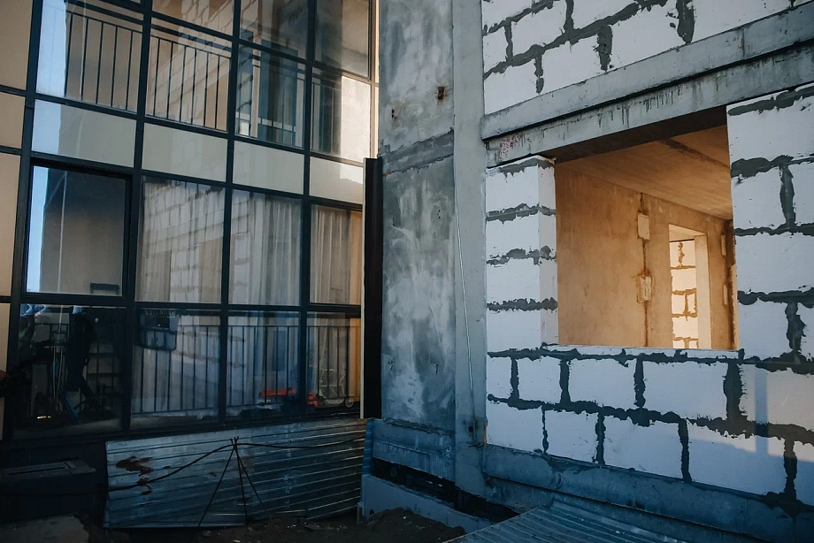 Фарид Салахов приехал к жителям ЖК «Маяк», где разгорелся скандал (фото)