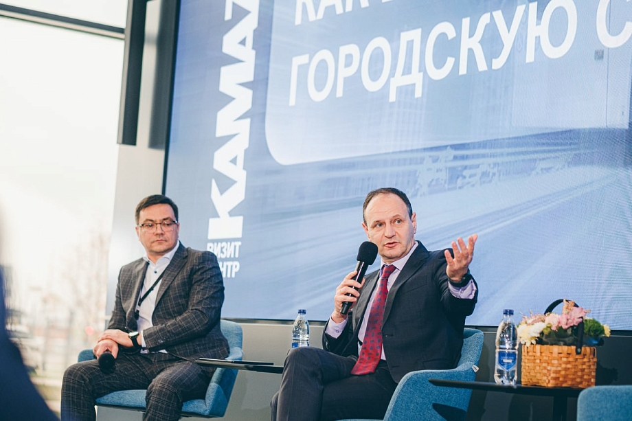 Бизнес-завтрак в Визит-центре: кому и что должен КАМАЗ Бизнес-завтрак в Визит-центре: кому и что должен КАМАЗ