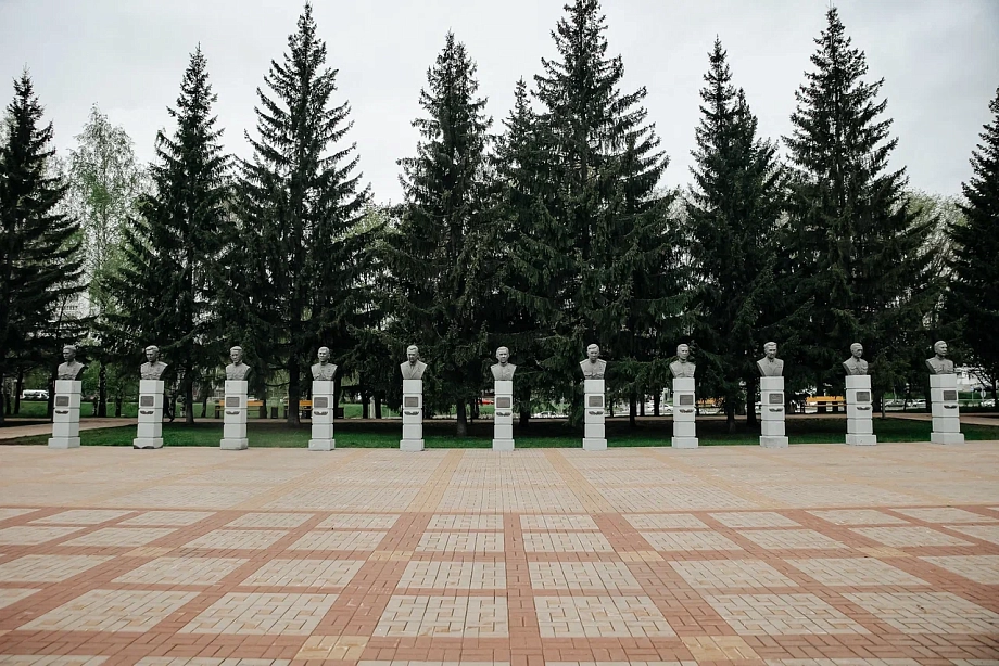 «Героями не рождаются, героями становятся. И герои живут с нами»
