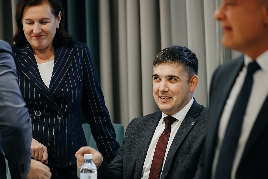 «30 килограмм сбросил. Это говорит о многом – человек горит на работе, с душой относится к этому делу»