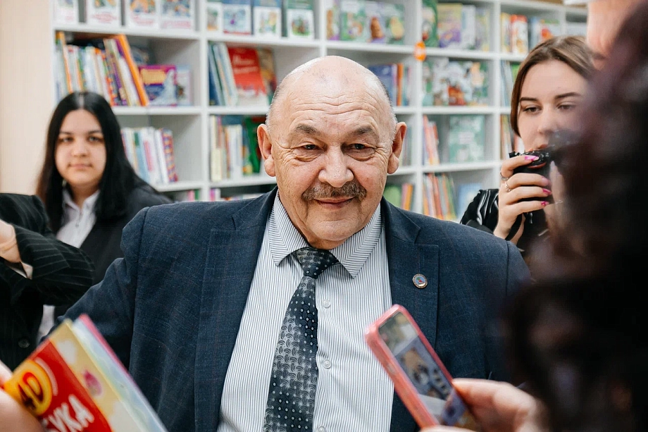 Мэр о новой библиотеке: «Путин сказал о нацпроектах – вот результат в Челнах»