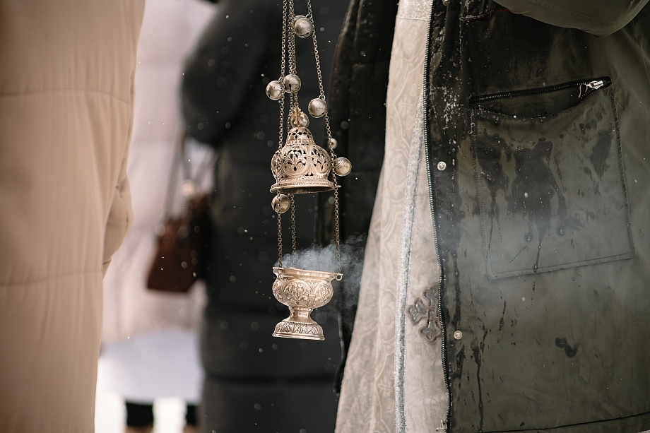 Олег Коробченко окунулся в иордань на Мелекеске в Челнах (фото)