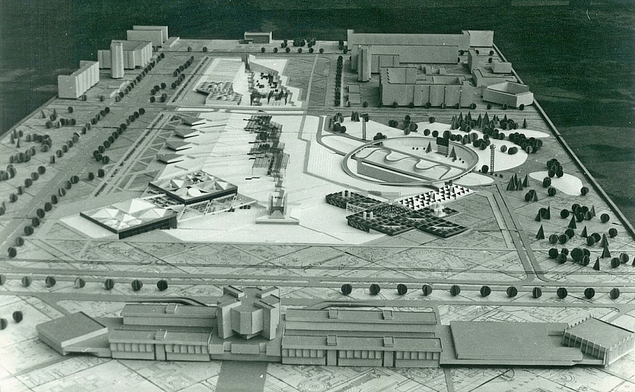 Фото: как в Челнах хотели построить «Ромашку» и огромный спортивный дворец 