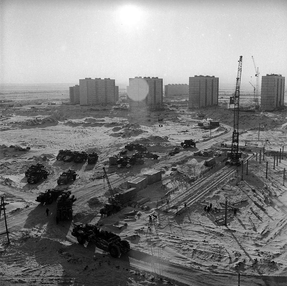 Город, рожденный «КАМАЗом»: как автогигант воспитал поколение «камазят» Город, рожденный «КАМАЗом»: как автогигант воспитал поколение «камазят»