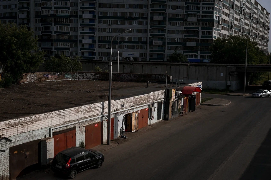 Фото: как меняется улица Команды «КАМАЗ-мастер» в центре Челнов