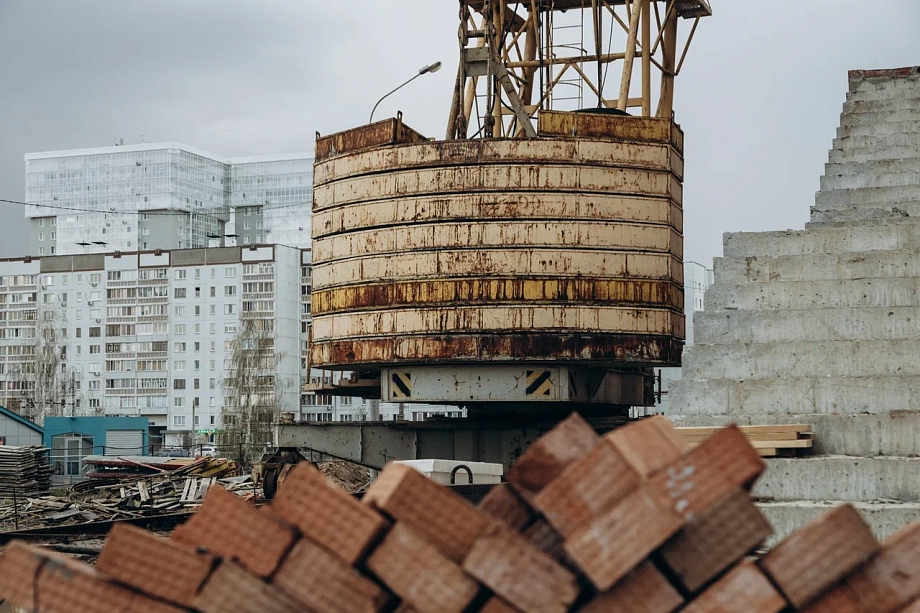 «Город меня удивил. Даже в тот момент, когда я впервые его увидел: парки разбиты, все выглядело серым и мрачным...»