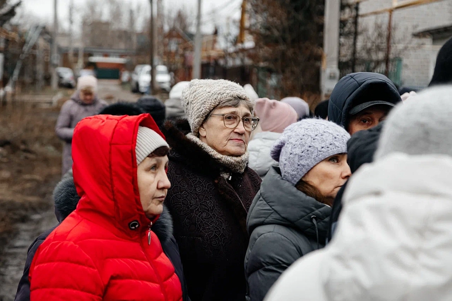 Противники Козловой вышли на улицу, чтобы показать властям ее «общежитие»