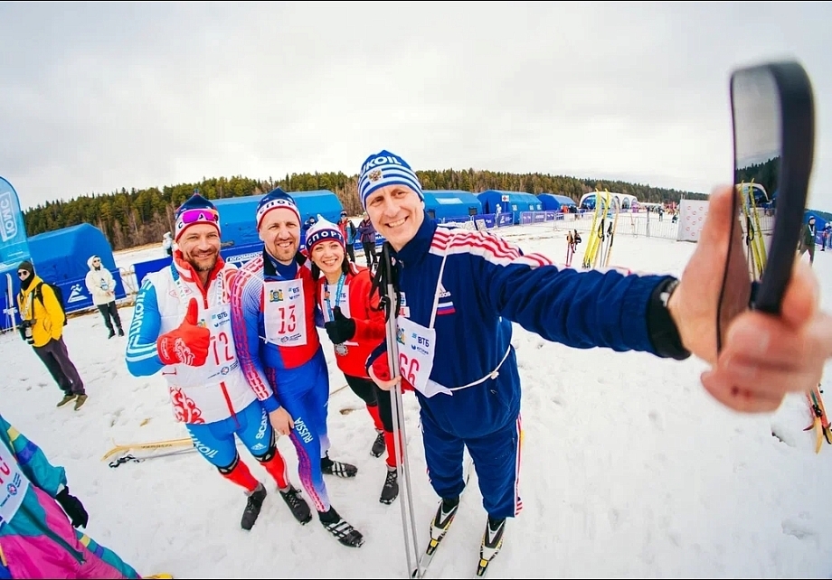 ВТБ: более 3,9 тысячи спортсменов закрыли сезон на Югорском лыжном марафоне