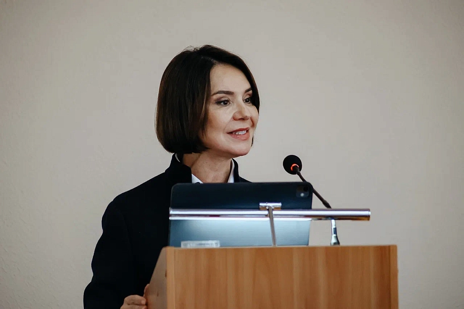 «Выступать после Наиля Гамбаровича все равно, что выйти, поблагодарить и сесть обратно на место»