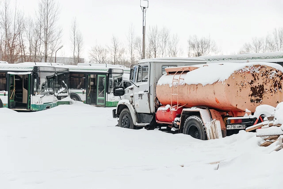 «Есть все законные основания обращаться к правительству России. Люди просят не на гулянки их возить, а на работу»