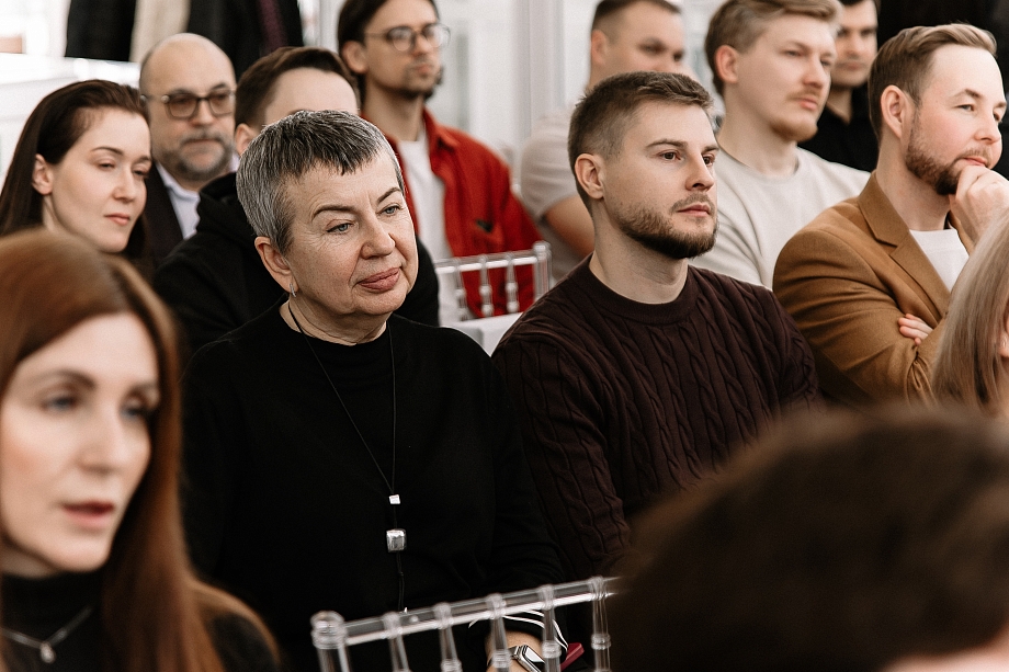 Дарина и «Диалог Авто»: каждый четвертый из вас будет ездить на гибриде