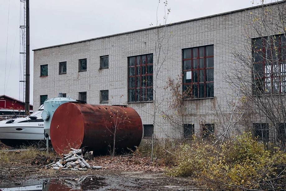 «В следующий раз квартиру заберем»: как из челнинского бизнесмена выбивали долги две криминальные группировки