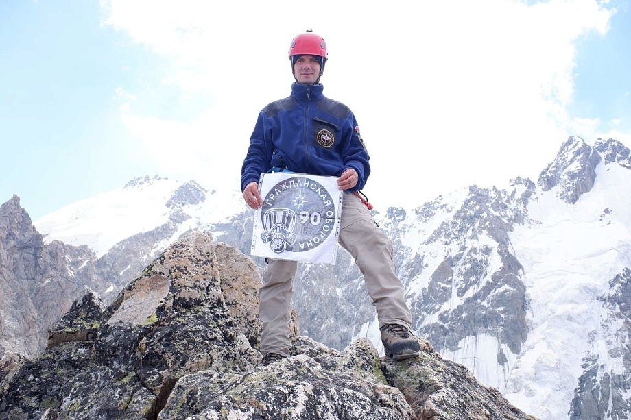 Спасатель из Челнов покорил кавказскую гору Укю (фото) 