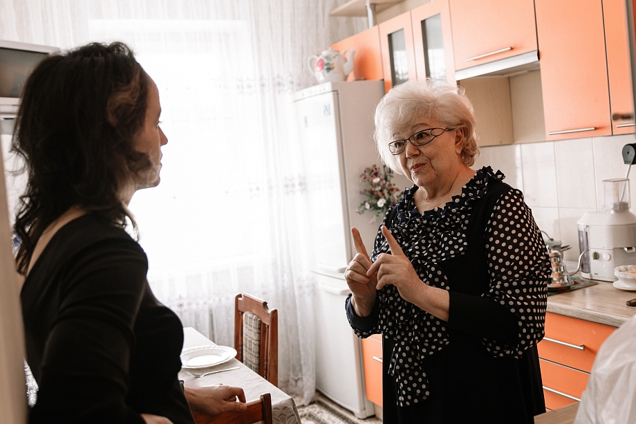 «Время было такое, оно заставляло находить совершенно нетрадиционные формы работы»